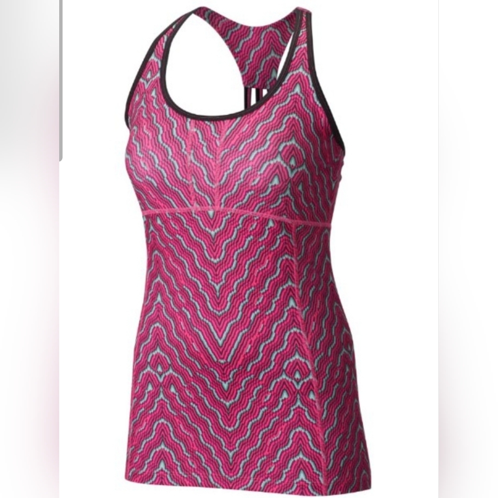Mountain Hardware Mighty Tank Size Medium